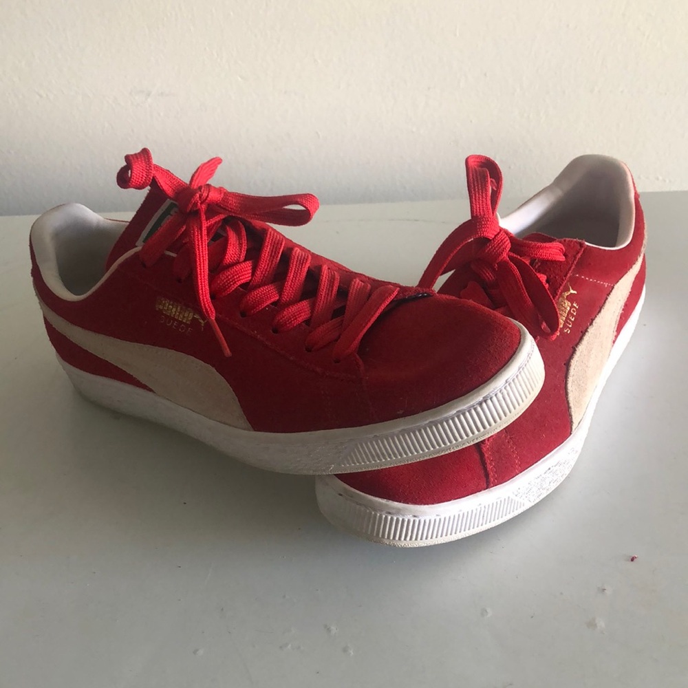 Old School Puma Clyde’s